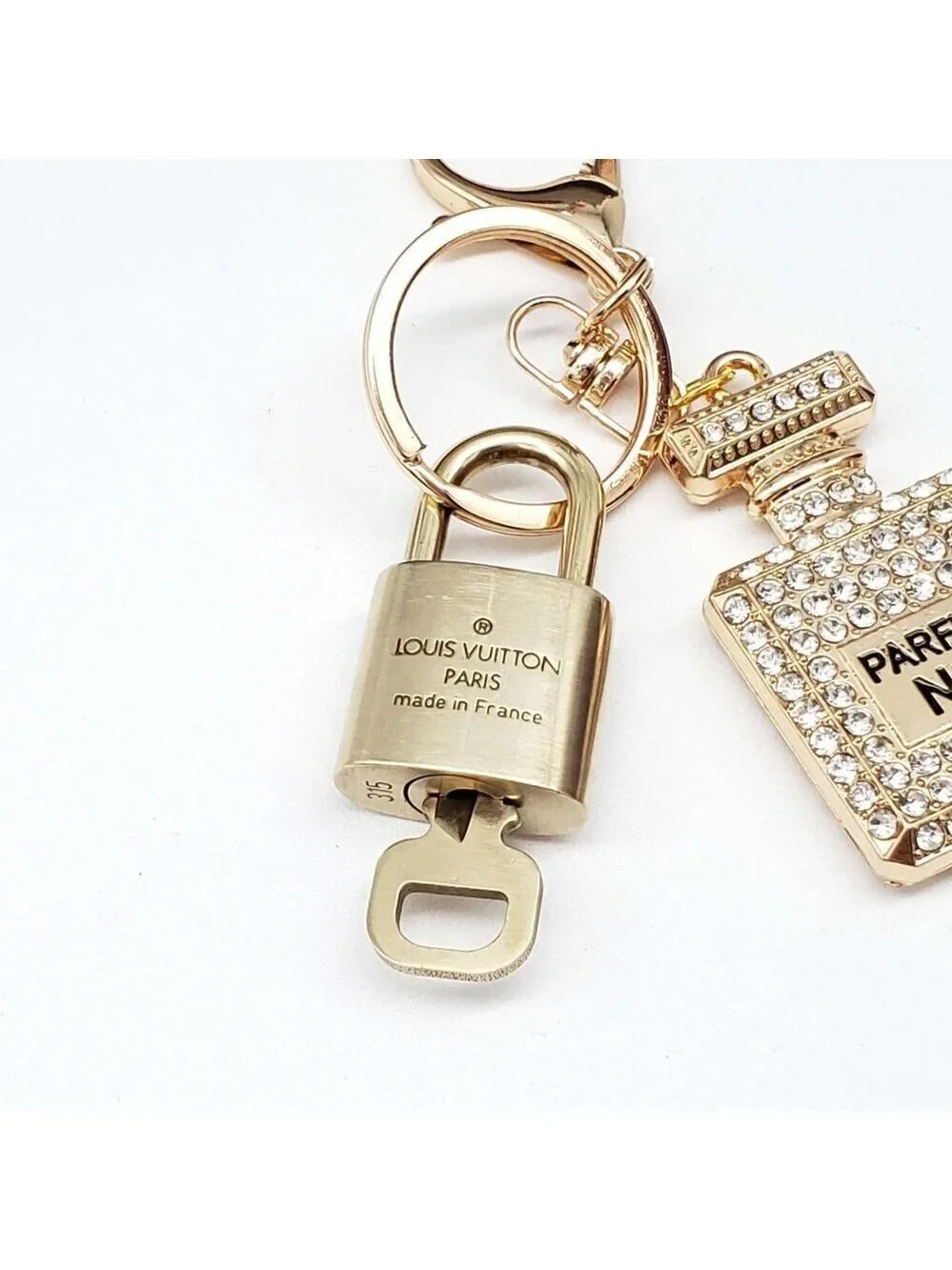 Authentic Louis Vuitton Gold Lock 🔒 Keychain Bag Unbranded N5 Bottle Charm LV